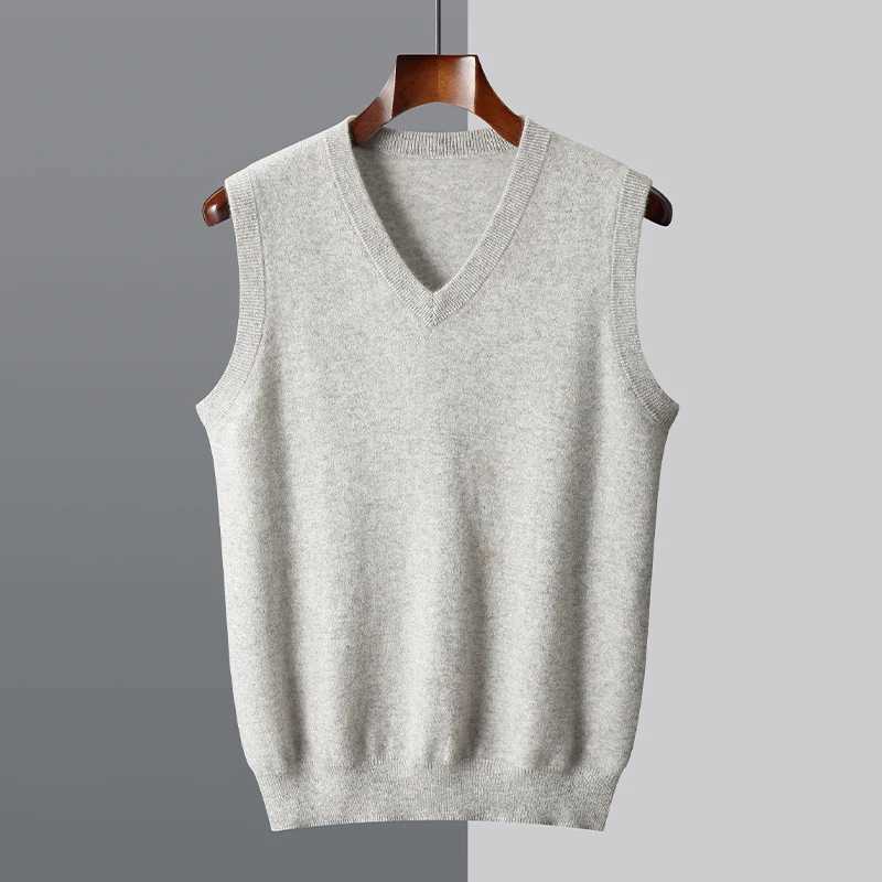 Mens Sweater Vest 100% Merino Wool camisole Spring Autumn New Style V-Neck Knitted Pullover Vest Casual Solid Color MenswearXJ241221
