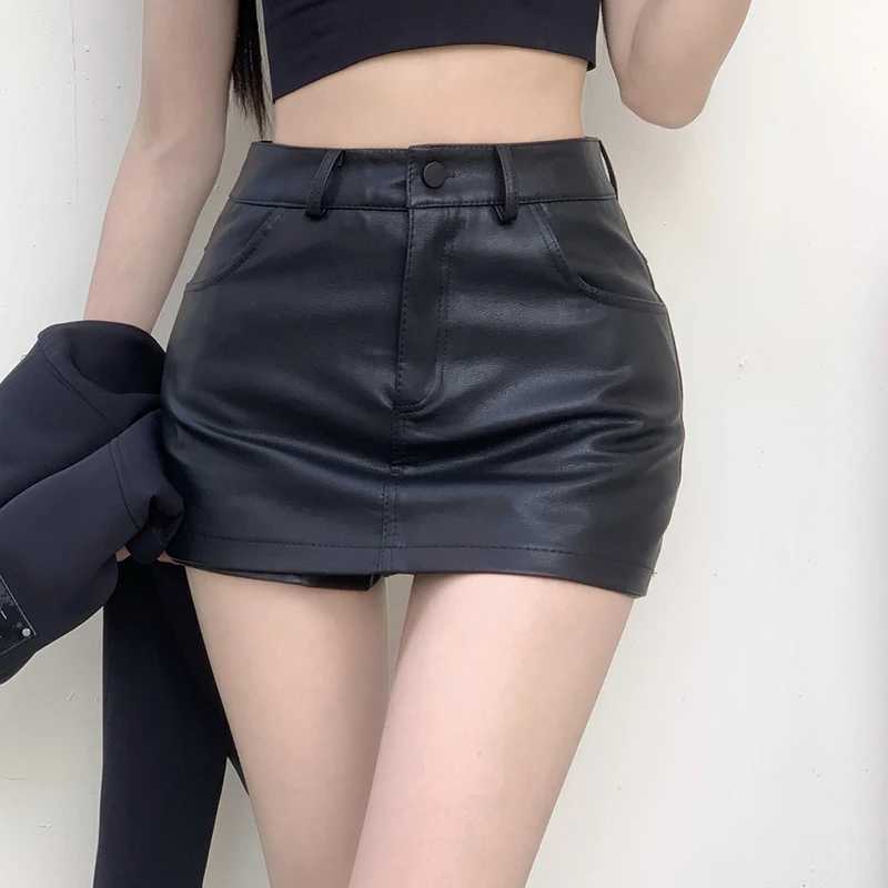 Retro High Waist PU Culottes Women Versatile Shorts Skirt Slim Fitting Sexy Hip Wrap Skirt All-Match Sweet And Spicy SummerXJ241221