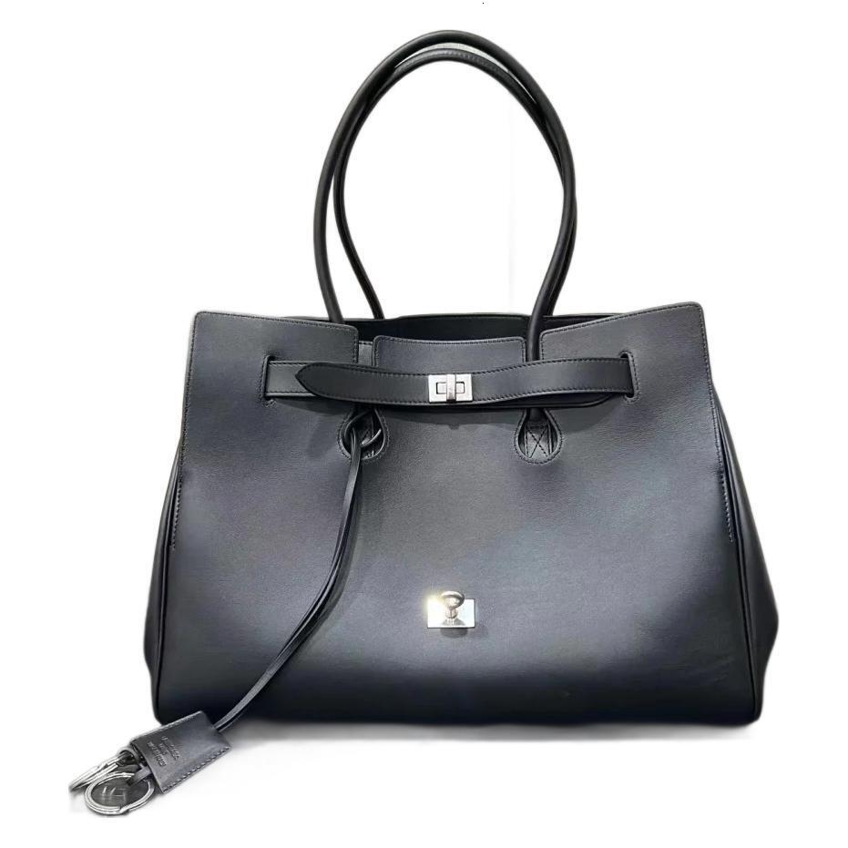 Shoulder Bags 2025 Black Designer Bag Wallet Cyme Leather Shoulder Bag Womens And Mens Handbags Weekend Handbags Pocket Shopping Bags Free Delivery