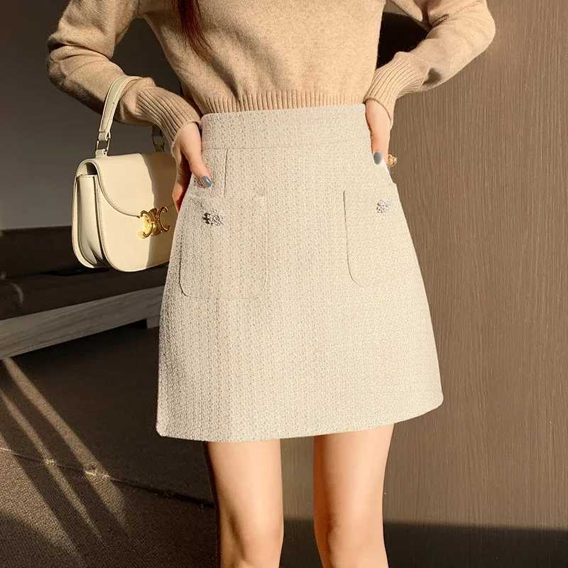 Korean Temperament Rose Red Tweed Short Skirt Fe Autumn High Waist Pockets A-line Woolen Mini Skirts WomenXJ241221