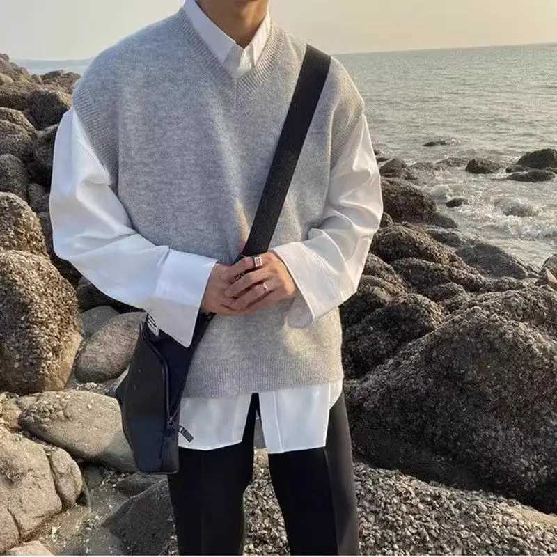 Man Clothes Waistcoat Vest Knitted Sweaters for Men Brown Business Smooth Sleeveless Cotton Knitwears Korean 2024 Autumn WinterXJ241221