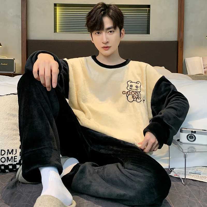 Thick and warm winter flannel pajamas for men comfortable round neck home wear casual suit cartoon bear pajamas W241221