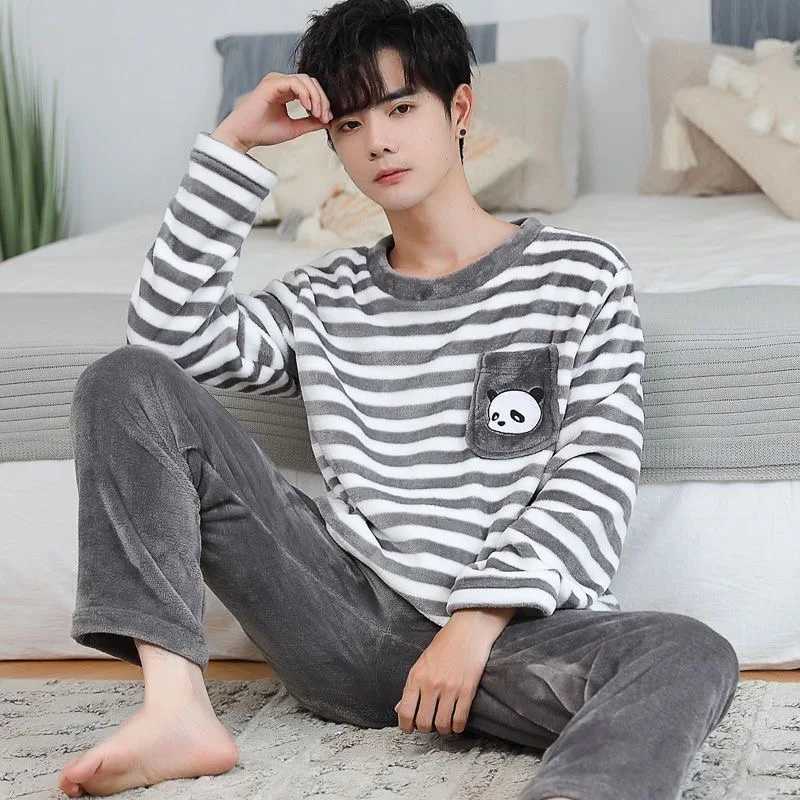 Korean cartoon Kawaii cute bear print pajamas set for mens crew neck stripe design casual home wear autumn and winter cotton pajamas W241221
