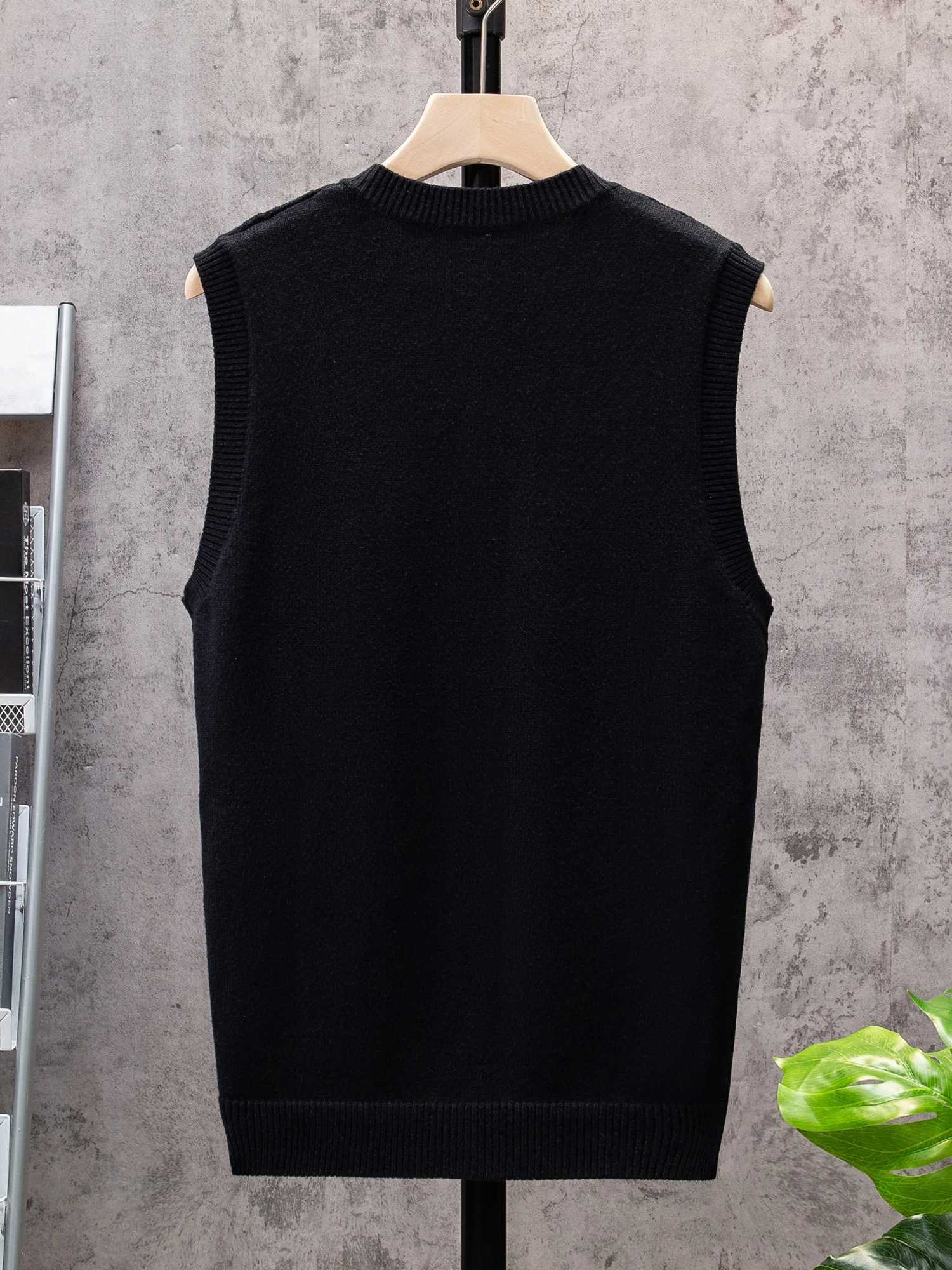 ShiSho original mens striped versatile home casual basic comfortable autumn winter warm V-neck knitted vest sweaterXJ241221