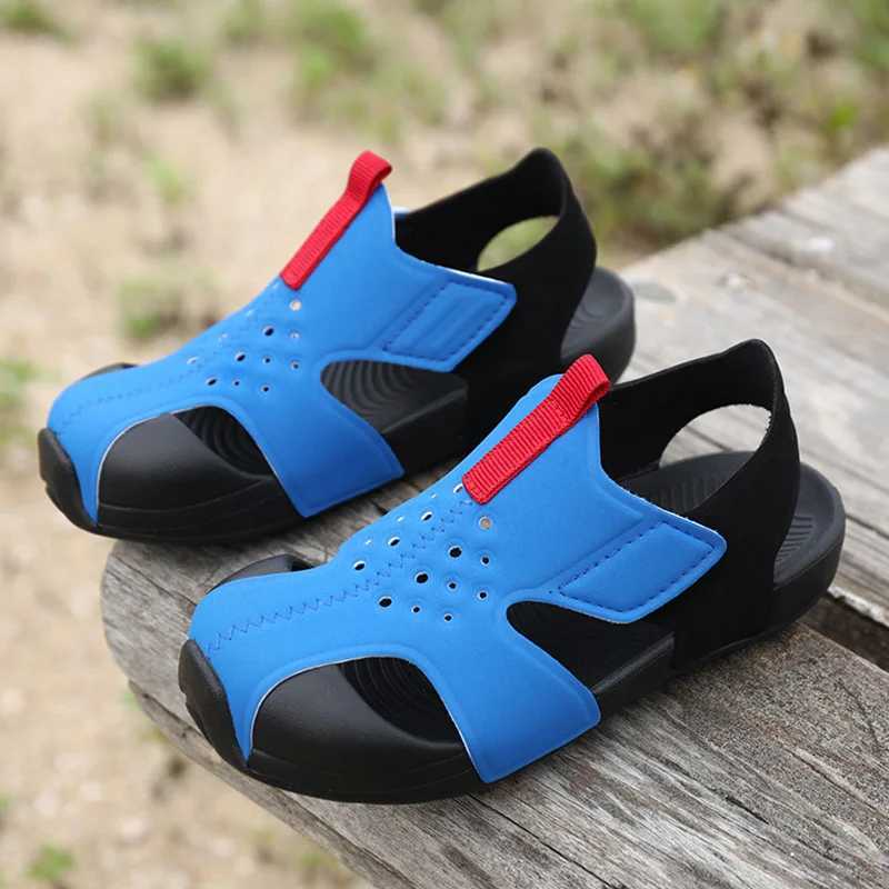 Sneakers Classic Baby Boys Sandals Summer Children Girls Beach Sandals Breathable Candy Colored Sports Sandals Preschool Baby Shoes Size 22-33 H241221