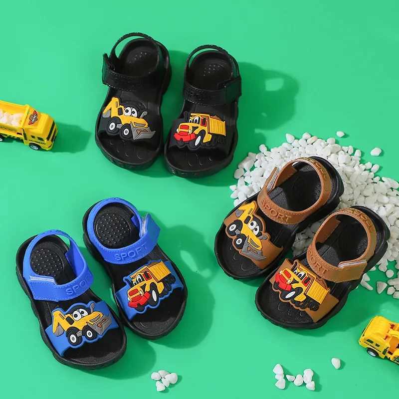 Sneakers Summer childrens shoes boys sandals flat bottomed breathable baby walking shoes cartoon cars childrens outdoor running sandals for students H