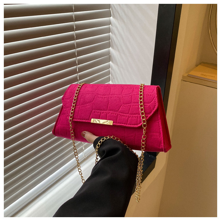 New Fashionable and Simple New Designer Fashion Shoulder Cross body Chain Personalized Shoulder Bag Trendy Crossbody Bag bag