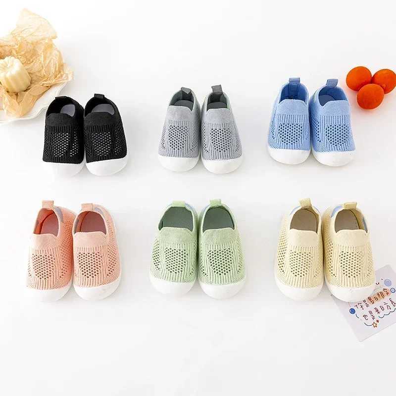 Sneakers Spring Popular New Baby Shoes Mesh Knit Breathable Kid Girls Boys 0-3T Summer Slip-On Casual Sneakers Toddler Non-Skid Prewalker H241221