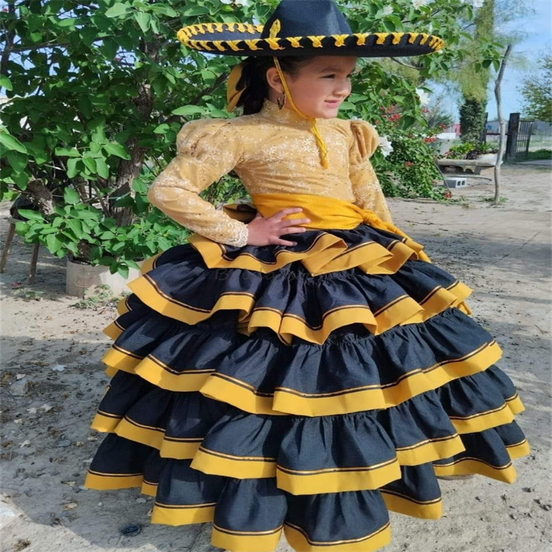 Elegant Mexican Gold Flower Girls Dress A Line Long Sleeve Lace Princess Birthday Dress Mariachi Kids Pageant Party First Holy Communion Dress Caramuz