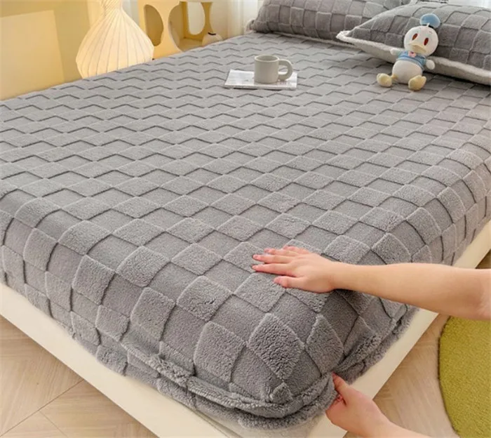 Bedding Sets 3pcs Taffeta Fabric Bedsheet Coral Veet Winter Thickened Plush Mattress Protection Cover Bed Sheet Set