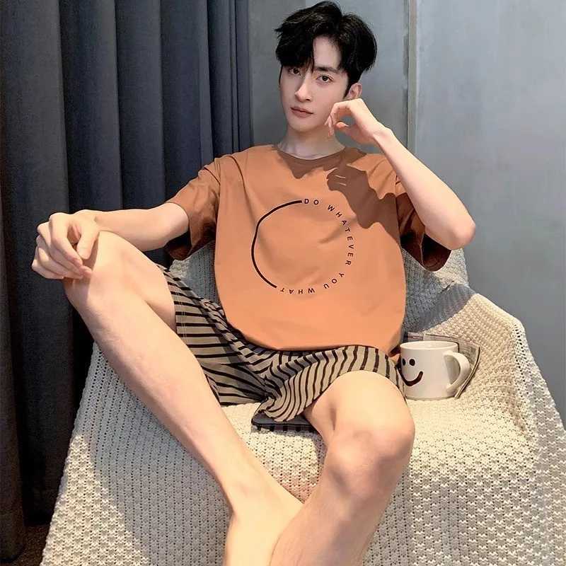 Two piece mens sleepwear set short sleeved student sleepwear round neck Yonthcartoon letter striped sleepwear lounge W241221