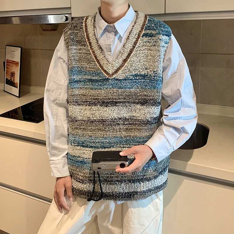 2024 Men Spring Autumn Fashion Contrast Color Knitwear Vest Male Gradient Sweater Waistcoat Mens V-neck Sleeveless Tops K461XJ241221
