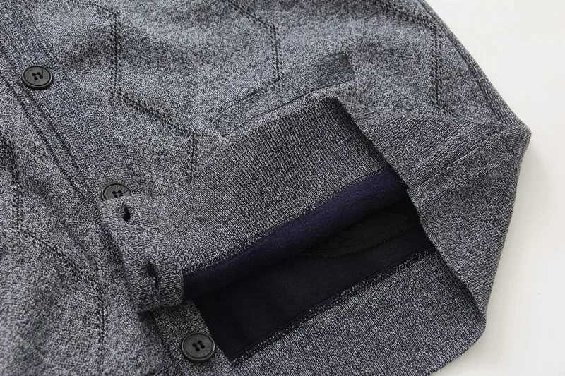 2024 Mens Autumn Winter New Plus Velvet Knitted Waistcoat Male V-neck Loose Cardigan Vest Men Sweater Sleeveless Coats A45XJ241221
