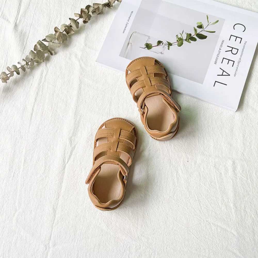 Sneakers Unishuni Cute Lightweight Closed Toe Ankle Strap Sandals for Preschool Girls Soft Bottom Non slip Sandals with Hook and Loop Clips H241221