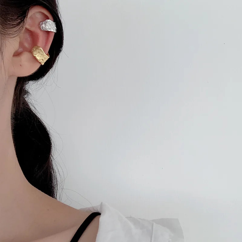 1PC Korean Fashion Woman S925 Sterling Silver Wrinkle Ear Clip No Puncture Uneven Surface Wide Ear Cuff Fine Jewelry 241220