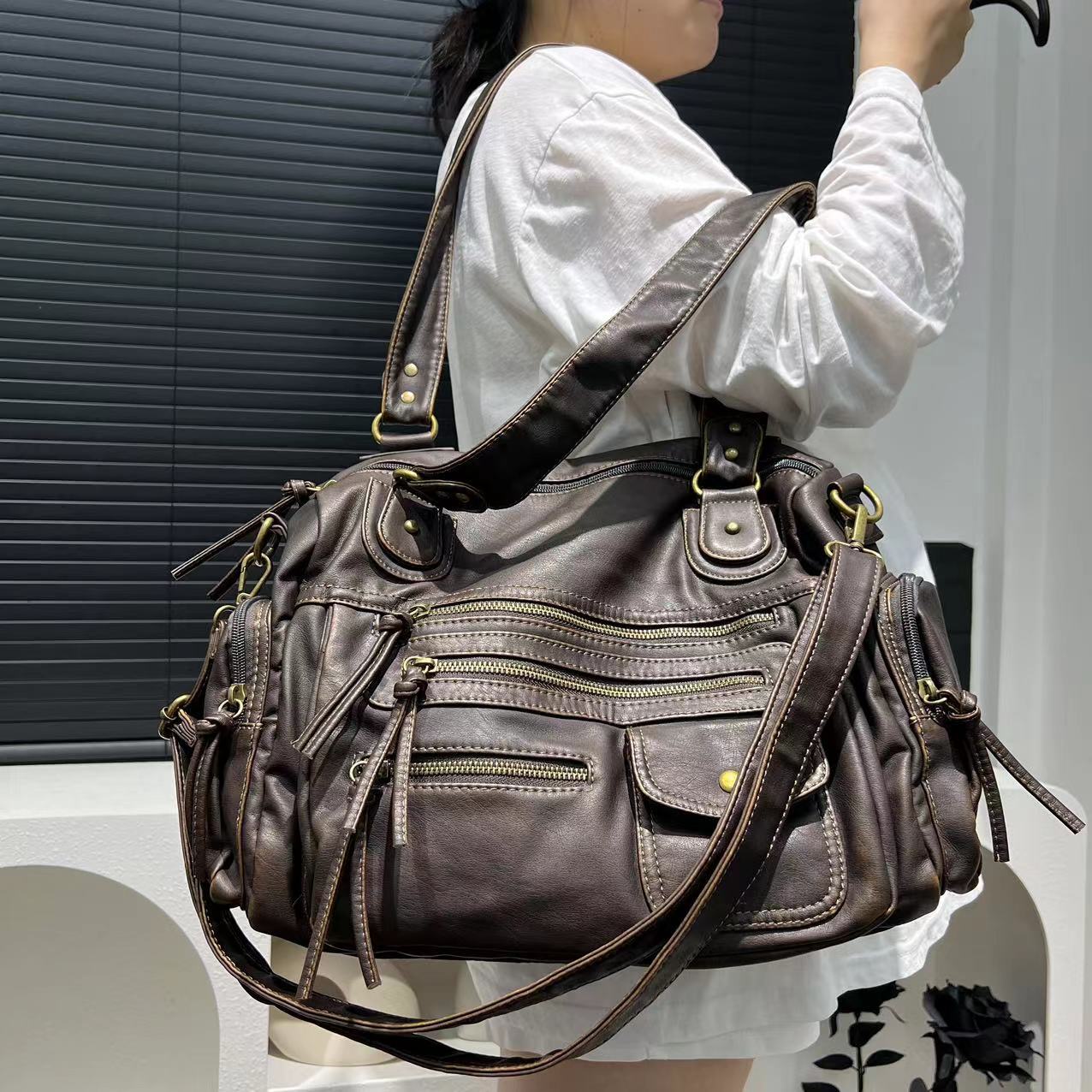 Y2k Hot Girl Single Shoulder Crossbody Vintage Washed Leather Motorcycle Large Capacity Multi Pocket Bag