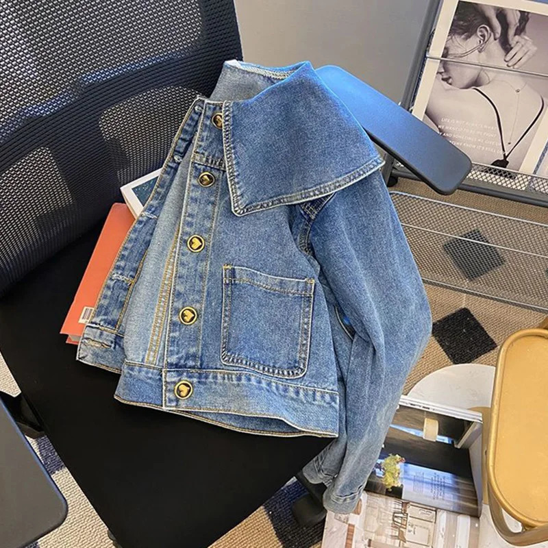 Peter Pan collar denim womens retro single chest sweet long sleeved spring autumn heart-shaped button beautiful style jacket 241219