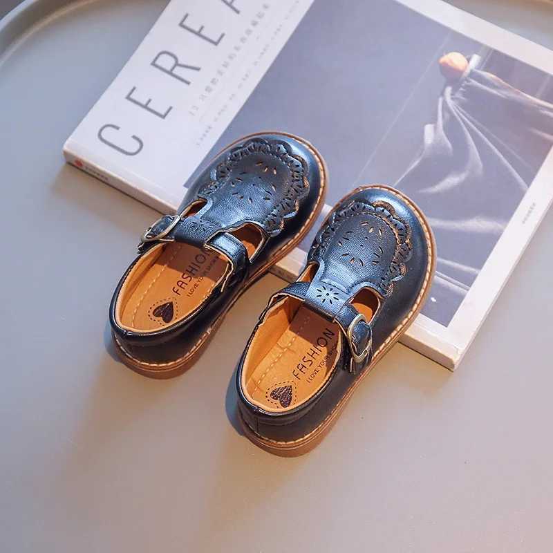 Sneakers Baby Childrens Leather Shoes Four Seasons Models Brown Soft Boys Girls Baby Casual Shoes Beige Fashion Kid Baby Walking Shoes H241221