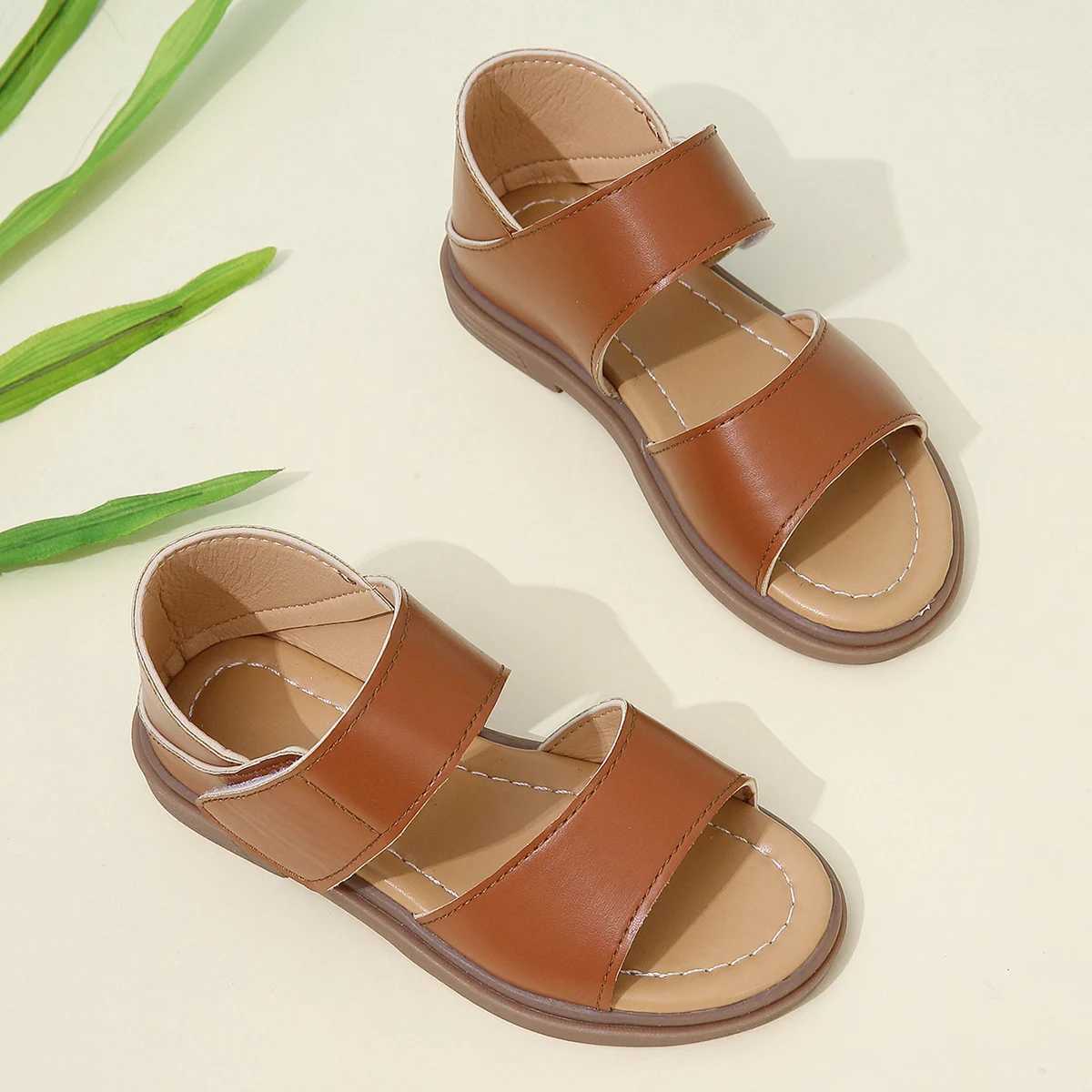 Sneakers Brown bag headlines with hollow PU Velcro design flat bottom cute fashionable sandals suitable for various summer festivals H241221