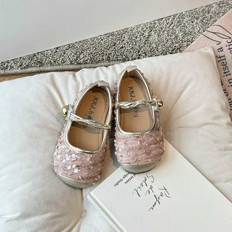 Sneakers Children Mary Jane Leather Princess Shoes for Girls 2024 Spring New Soft Sole Party Sweet Shallow Mouth Cute French Single Shoes H241221