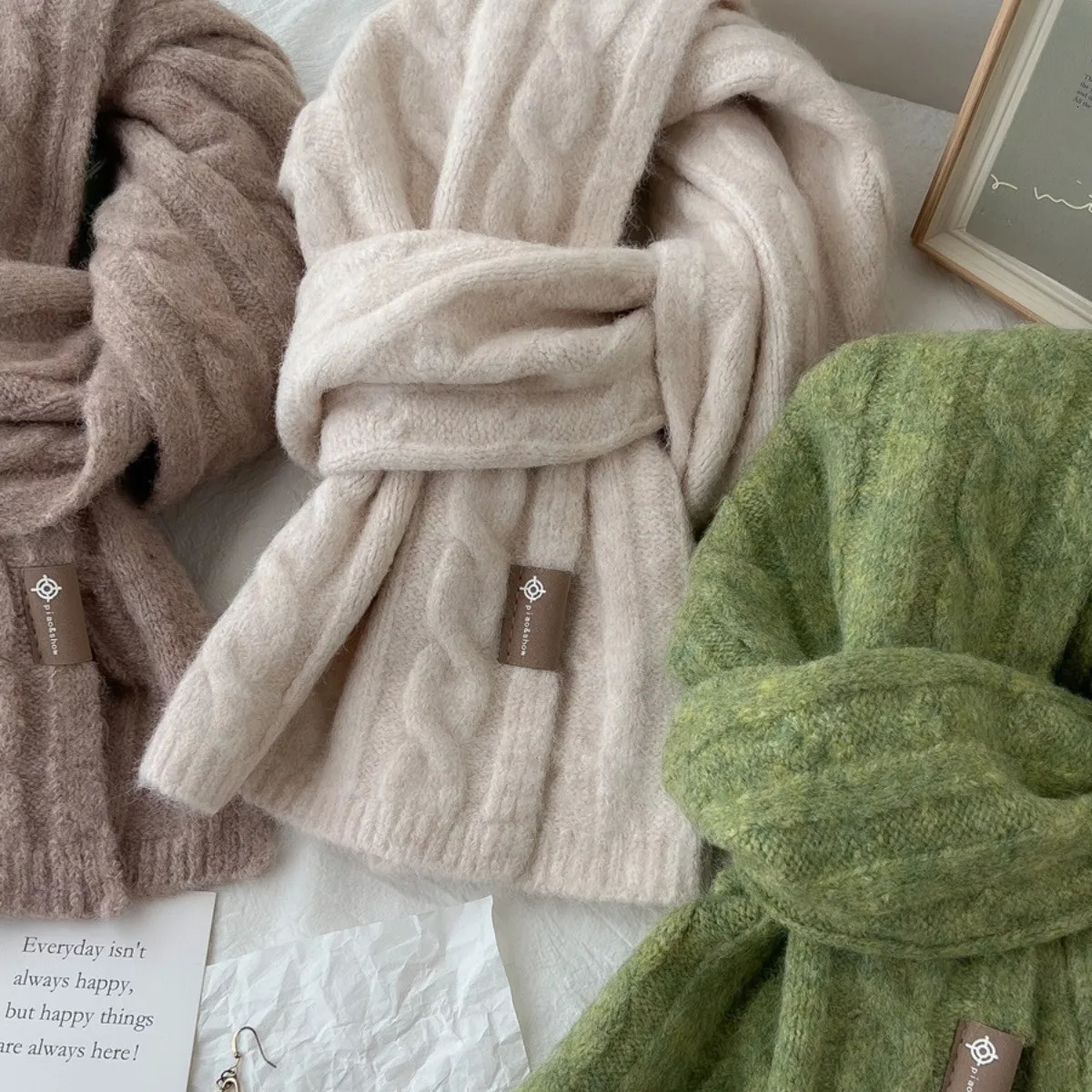 Korea Cashmere Scarf Womens Autumn Winter Fashion Knitted Thicke Warm Soft Scarf Office Lady Elegant Female Shawl 241220