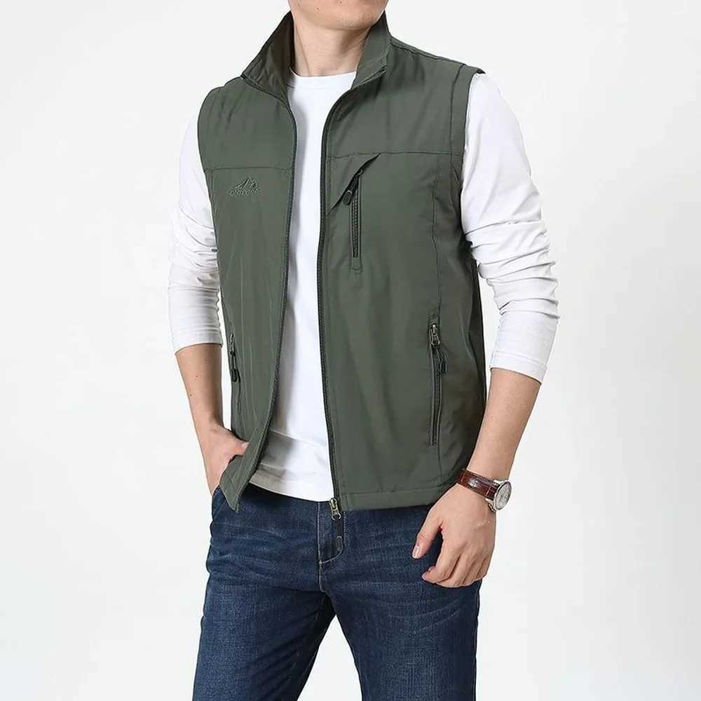 Summer Thin Vest Jacket Men Outdoor Casual Clothes Lightweight Short Sleeve Vests Men Stand Collar Male Trekking Coat TravelingXJ241221