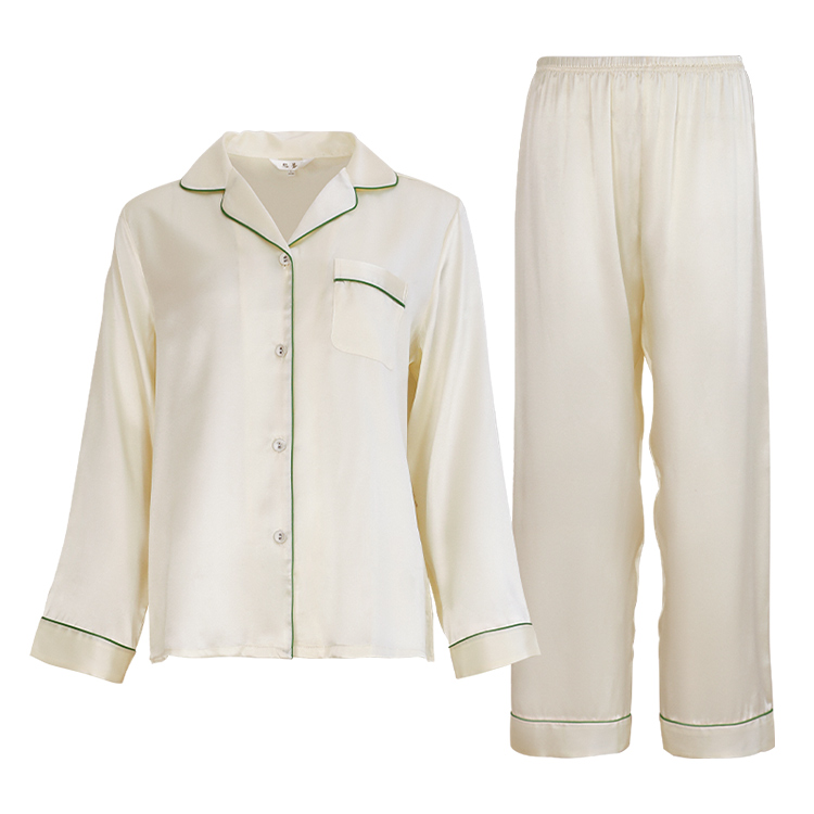 Chic Woman's Silk Pyjamas Ensemble - Luxurious, Breathable Sleeping Wear Featuring Extended Cuffs