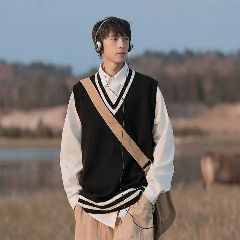 Sleeveless Sweater Vest Men V-neck Patchwork Loose Preppy Students Classic Spring Knitted Jumper Korean Fashion Retro Y145XJ241221