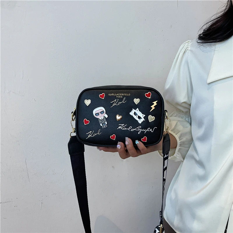 Designer Cloud Shoulder Pu Leather Purse New Versatile Crossbody Trendy Commuting Handbag Bags Mom's Tote Bag