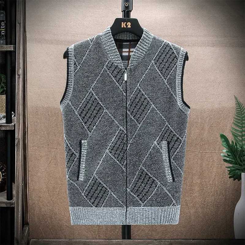 Men Wool Sweaters Vest 2024 Autumn Winter Fleece Warm Casual Zipper Cashmere Sleeveless Solid Sweater Knitted Veste Men ClothesXJ241221