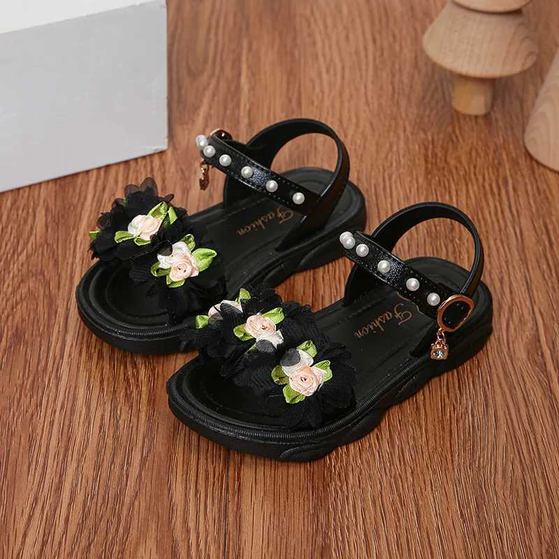 Sneakers Childrens Sandals Summer Princess Lace Bow 2024 New Girls High Heels Little Girls Soft Sole Sandals Black Pink H241221