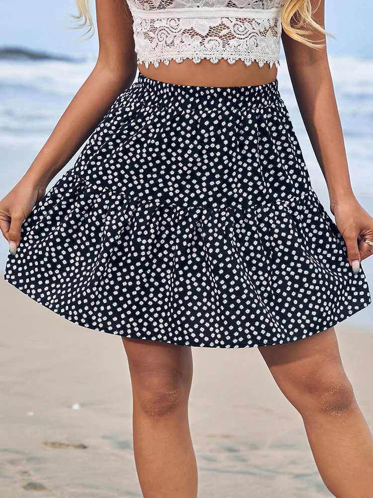 Women Summer Fashion New Casual Vintage Floral Skirt A-line Pleated Sweet Girl Skort Fe Holiday Skirt On SalesXJ241221