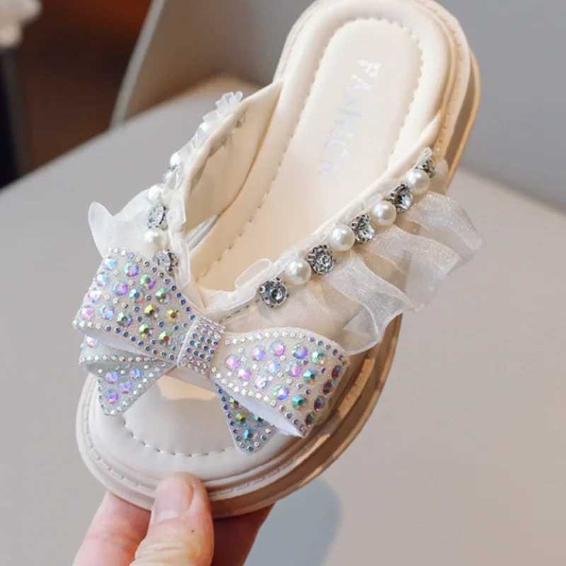Slipper Summer Kids Slippers for Girls Fashion Rhinestone Bow Beach Shoes Soft Sole Anti Slip Crystal Princess Shoes Casual Sandals H241217