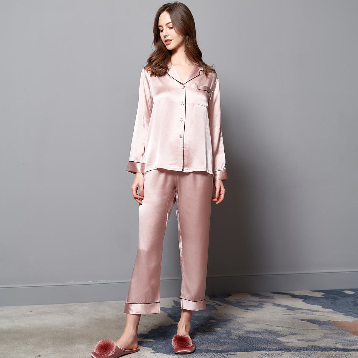 Luxurious Real Silk Women's Nightgown & Matching Robe Combo - Perfect Bedtime Wear