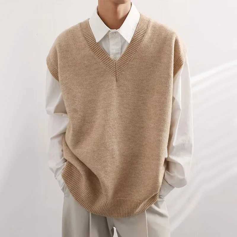 Men Knitted Sweater Vest Solid Color Autumn Winter Sleeveless V-neck Pullovers Male Casual Loose Waistcoat Korean Style KnitwearXJ241221