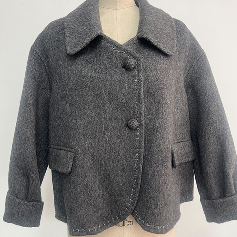 Elegant Classic Style Women's Wool Blend Long Sleeve Top Retro Fashion Statement Piece