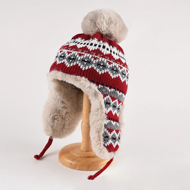 Fashionable retro Lei Feng hat womens warm autumn and winter plush windproof Versatile Ear Protection knitted hat ski hat 241220