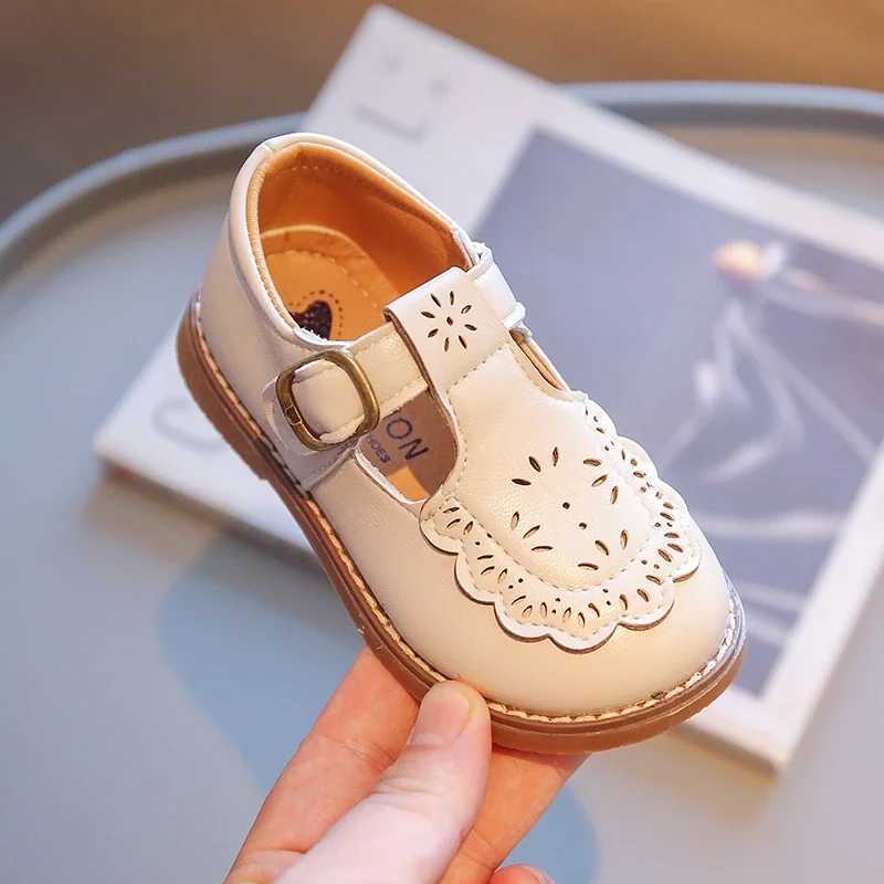Sneakers Baby Childrens Leather Shoes Four Seasons Models Brown Soft Boys Girls Baby Casual Shoes Beige Fashion Kid Baby Walking Shoes H241221