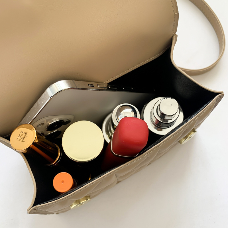 Korean style trend new fashionable handbag casual versatile diamond grid designer crossbody bag large leisure capacity women s shoulder bag