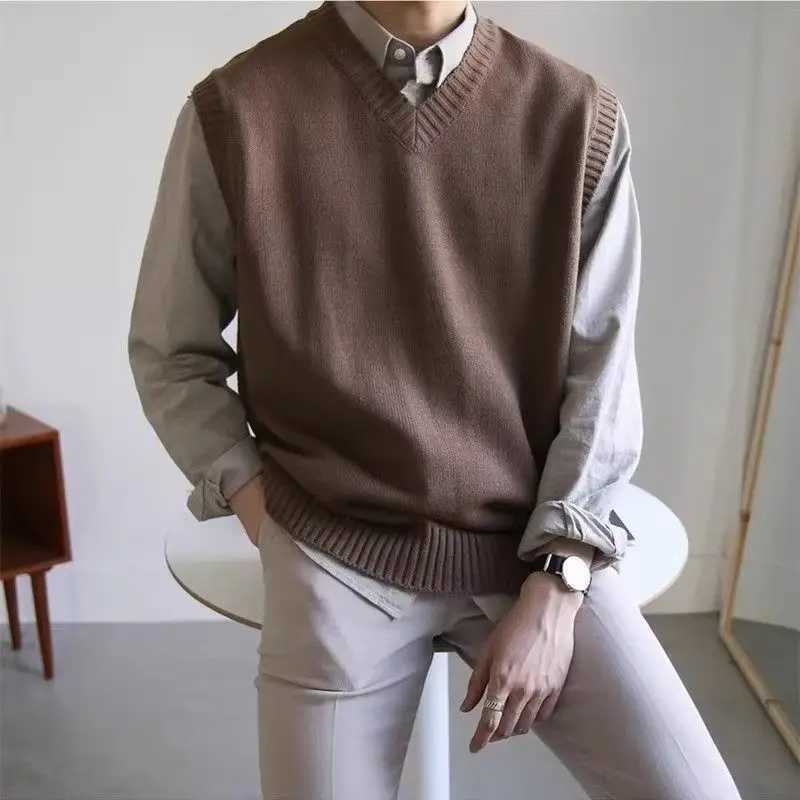 Man Clothes Waistcoat Vest Knitted Sweaters for Men Brown Business Smooth Sleeveless Cotton Knitwears Korean 2024 Autumn WinterXJ241221