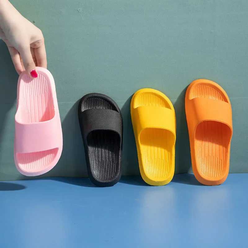 Slipper Kids Sandals Summer Toddler Child Outdoor Sport Shoes Boys Girls Baby Soft Sole Slippers Beach Water Slippers Indoor Slides H241217