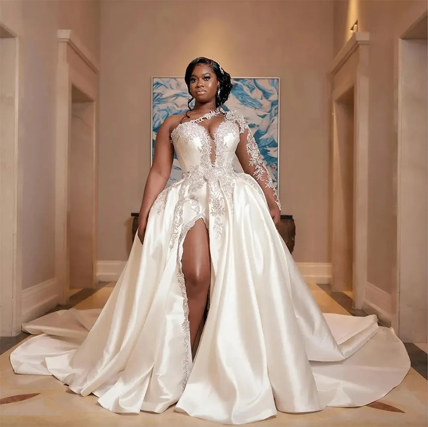 2024 African Mermaid Dress For Bride Plus Size Bridal One Shoulder Side Split Wedding Gowns Rhies Crystals for Nigeria Black Women Marriage