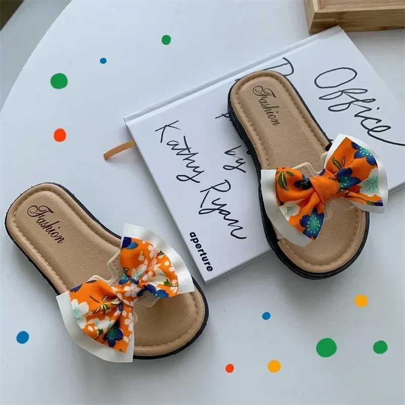 Slipper Summer Kids Home Shoes Baby Girls Slippers for Children Antislip Thick Sole Slides 2-8 Years H241217