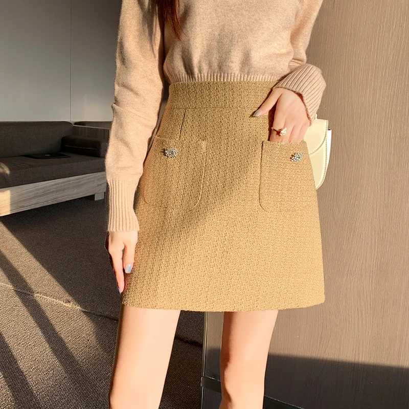 Korean Temperament Rose Red Tweed Short Skirt Fe Autumn High Waist Pockets A-line Woolen Mini Skirts WomenXJ241221