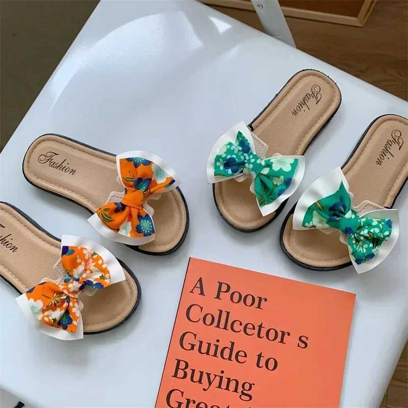 Slipper Summer Kids Home Shoes Baby Girls Slippers for Children Antislip Thick Sole Slides 2-8 Years H241217