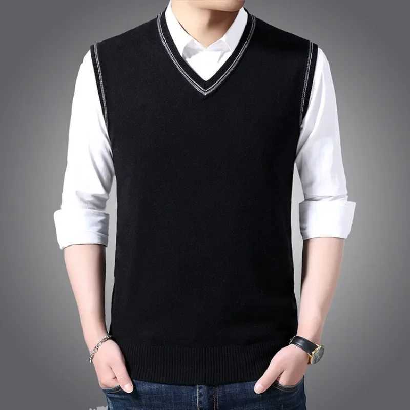 5 Colors 2024 Autumn and Winter New Wool Vests V-neck Business Casual Mens Office Vest Warm and Slim Fit Sweater VestXJ241221