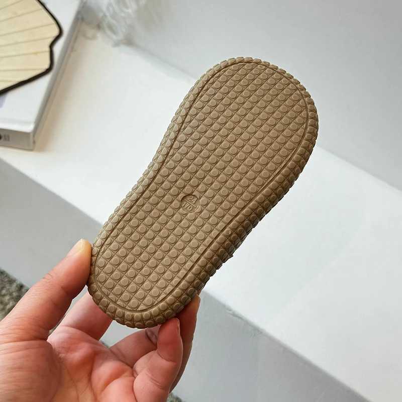 Sneakers Girls Fashion Sandals Beige Bow Girls Baby Toddler Shoes Summer New Khaki Lightweight Non-slip Childrens Sandals Girl Shoes H241221