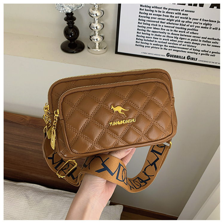 Womens Designer Shoulder Bags: Chic Flap Bag With Dia Pattern, Lightweight Single Crossbody For Everyday Elegance New Free Delivery Designer Bag