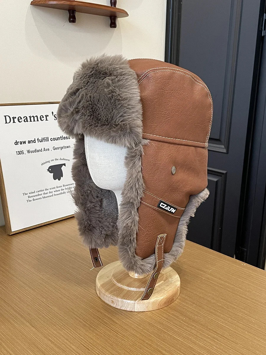 Leather filling material Lei Feng hat mens and womens big head warm bicycle ear protector outdoor plug thick pilot hat 241220