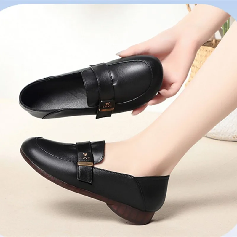 AIYUQI Ladies Shoes Wdges Fall Casual Genuine Leather Mom Shoes Women Round Toe Large Size Women's Shoes